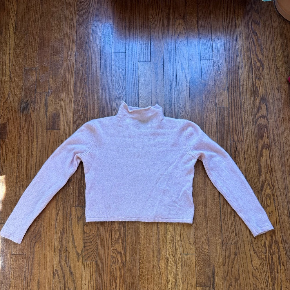 Lamberto Lozano Baby Pink Cashmere Sweater